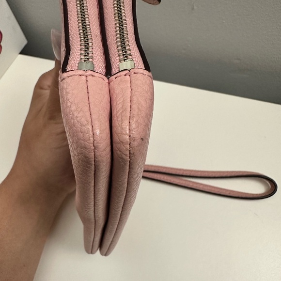 Coach double zipper Wristlet - Picture 6 of 11